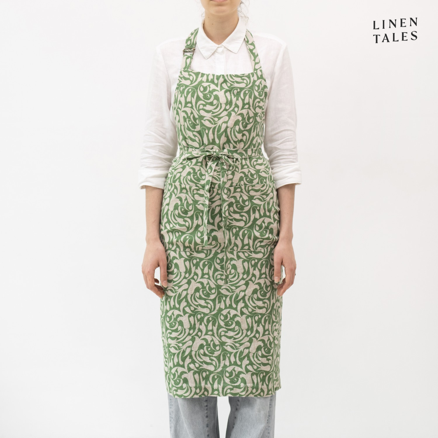 801/Evergreen Damask on natural