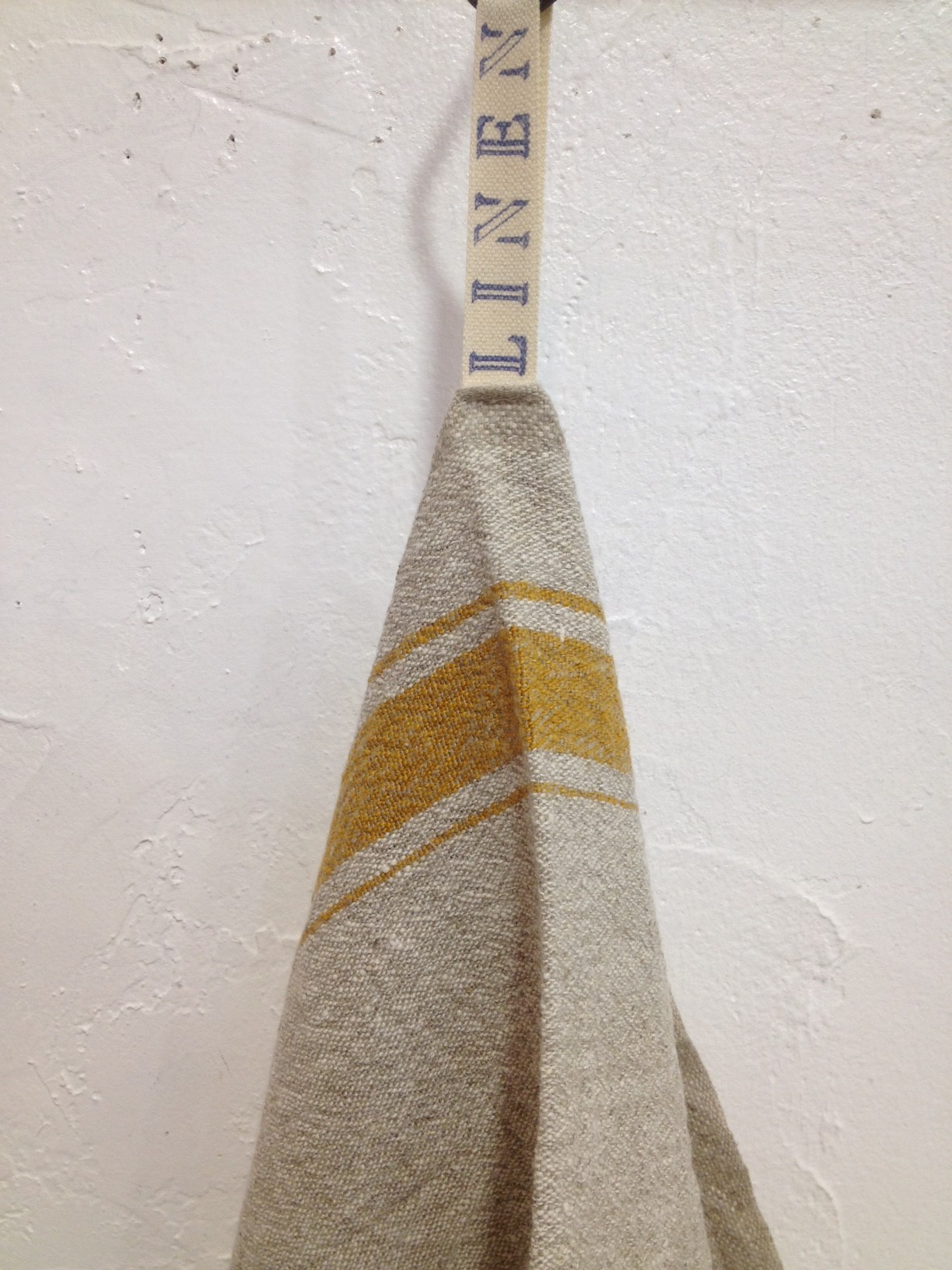 237/Mustard Stripe