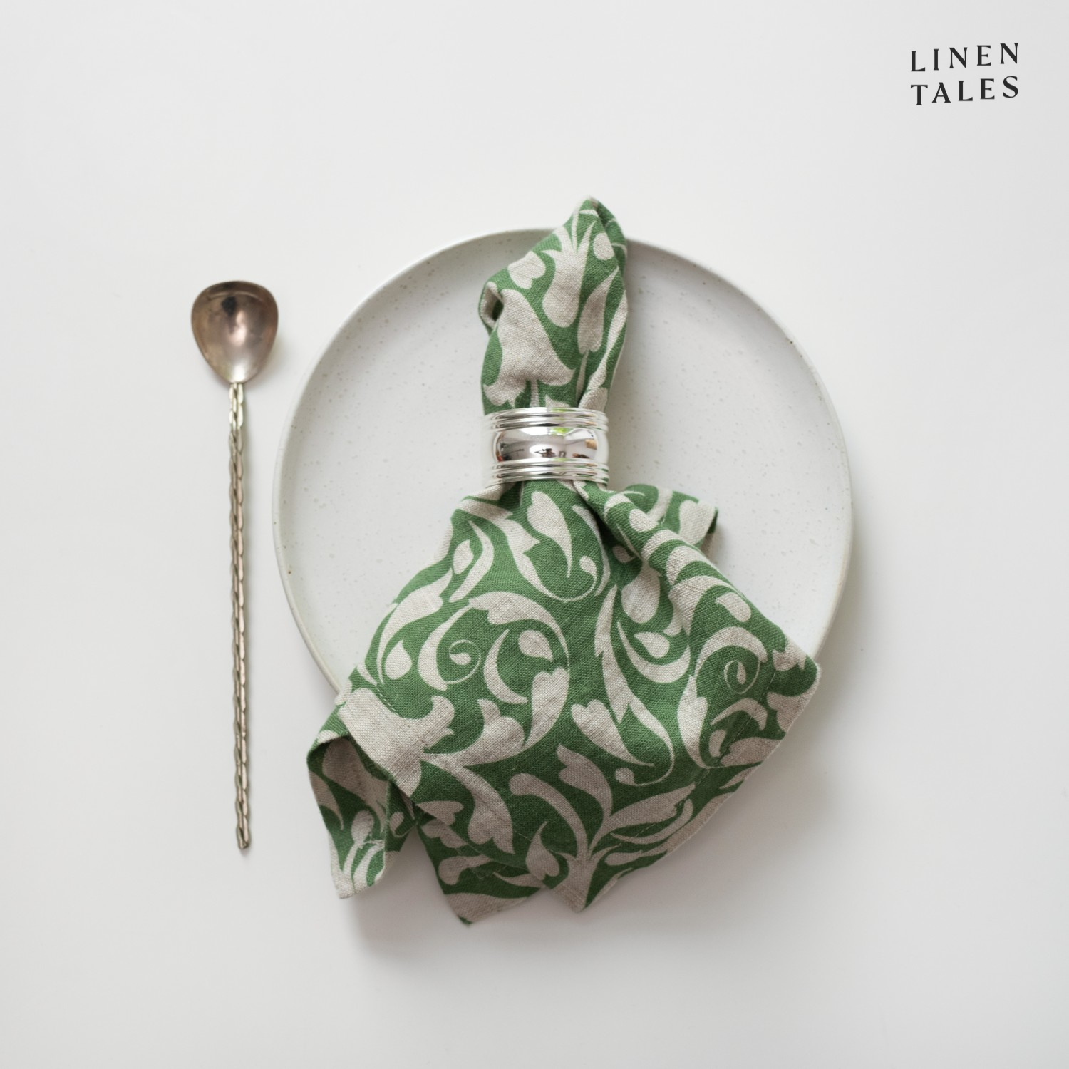 801/Evergreen Damask on natural