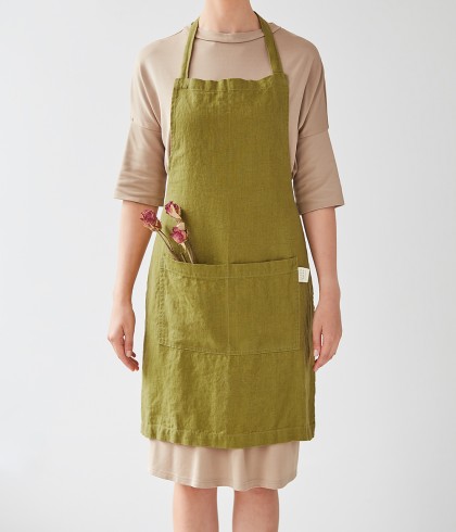 131/Moss green