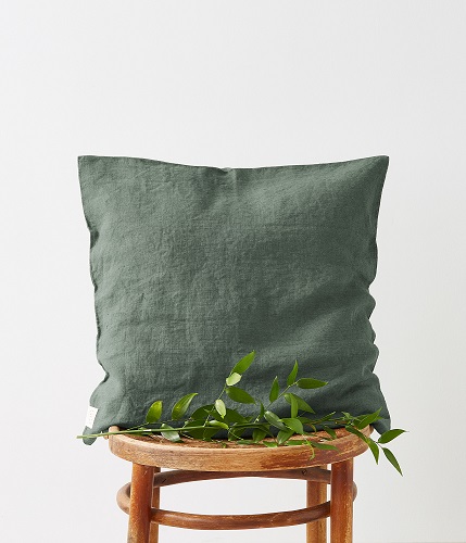 434/Forest green
