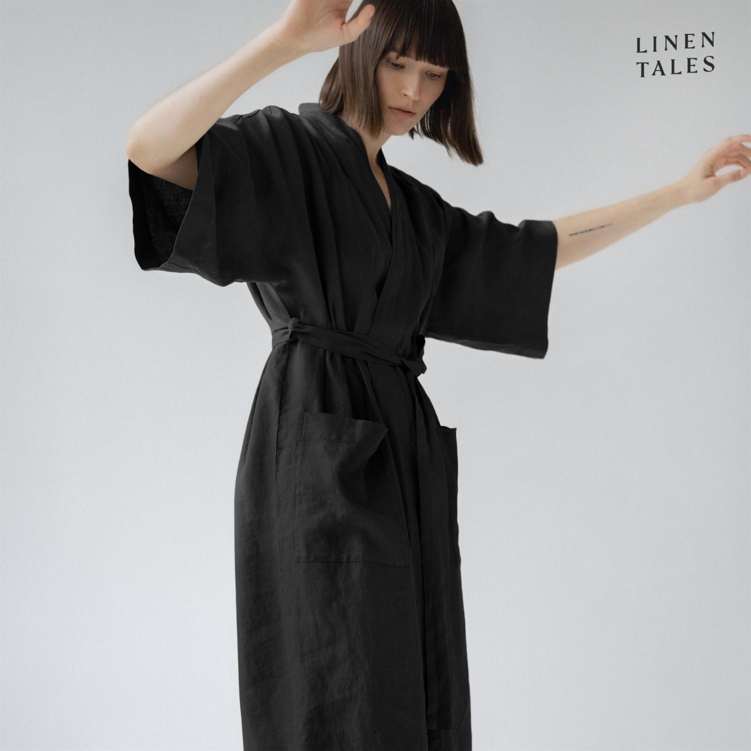 199/Black