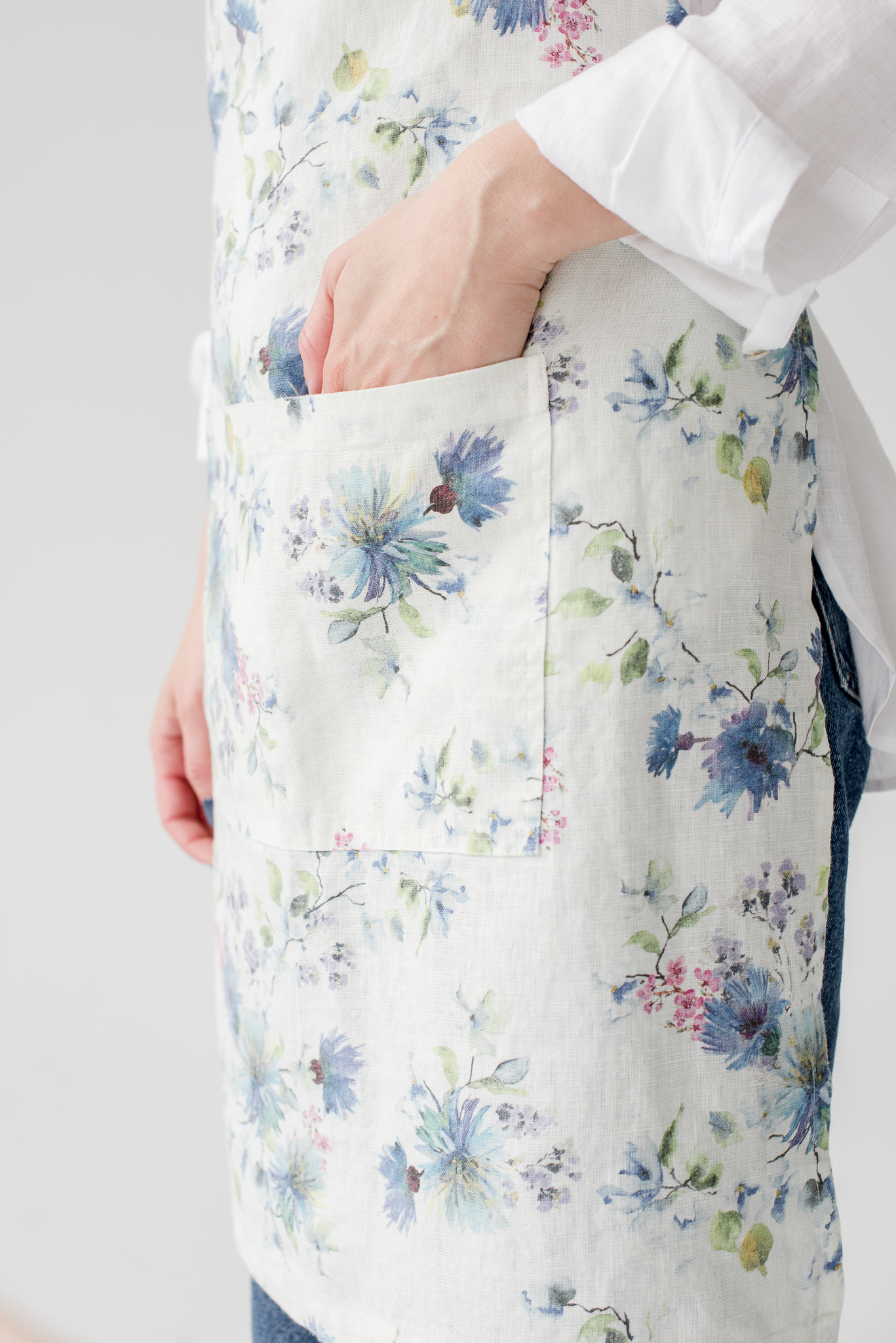 301/Flower on white