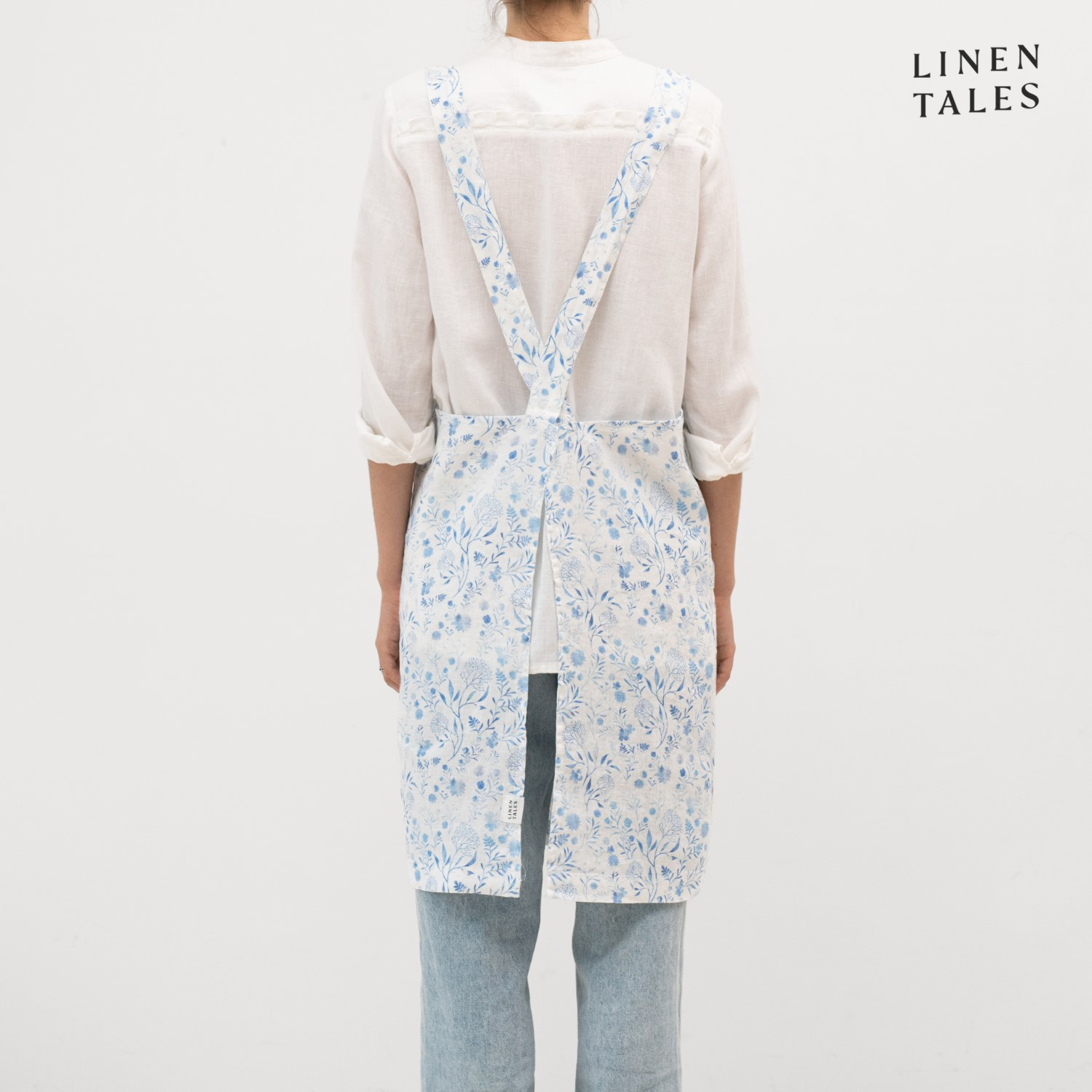 707/White Botanical Blue