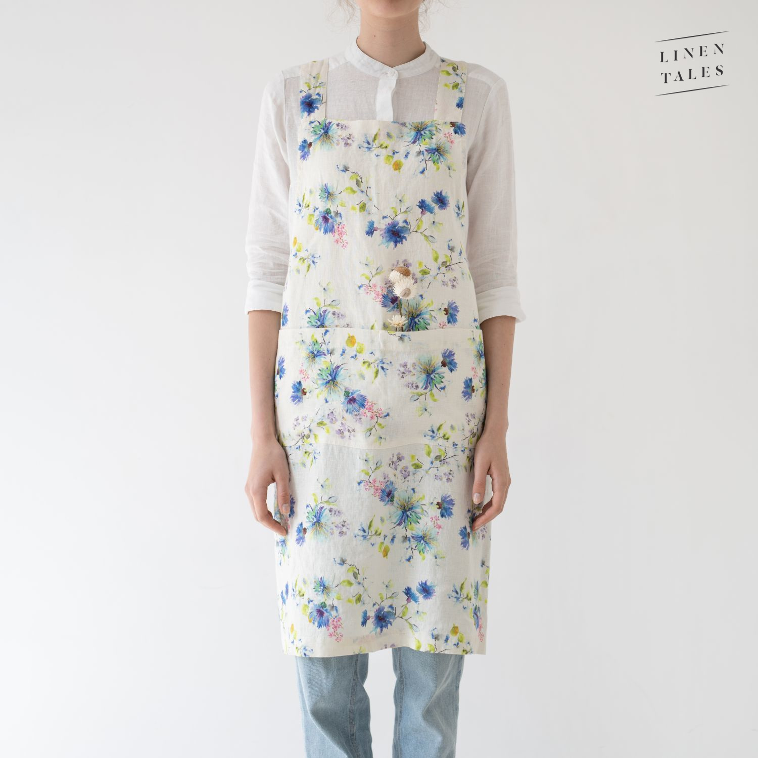 301/Flower on white