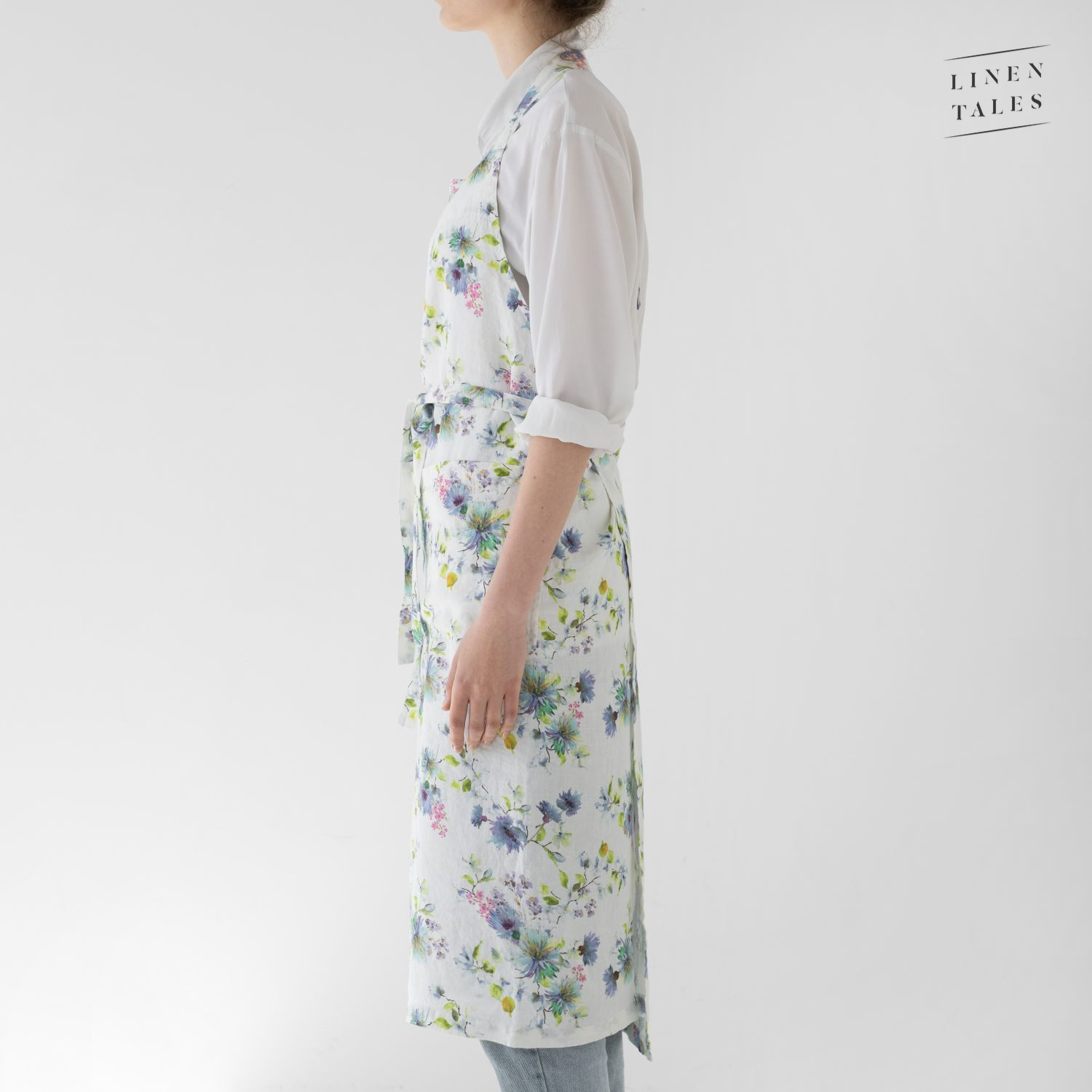 301/Flower on white
