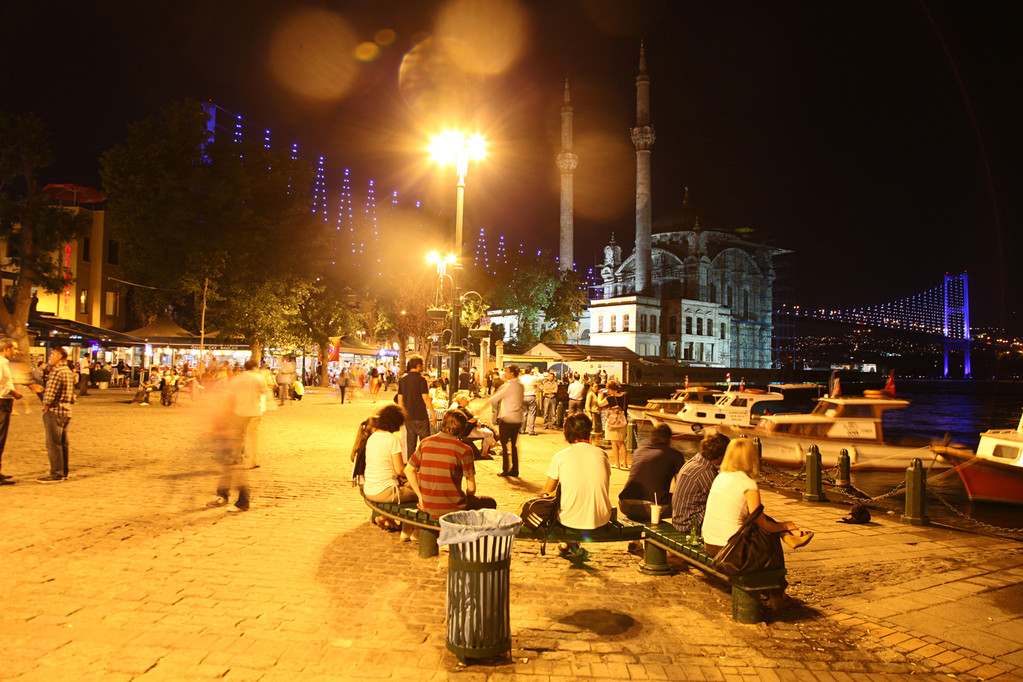 Besonders schön bei Nacht: Ortakoy