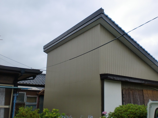 施工後完成　外壁　板金貼り