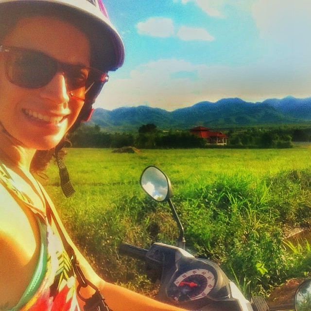 travel blogger thailand