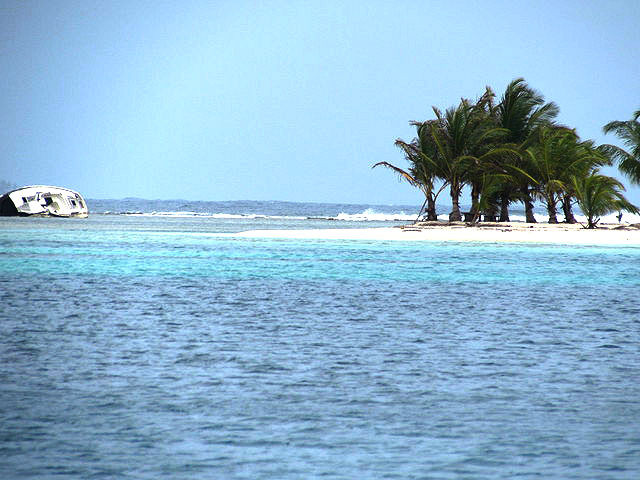Just one of the many abandoned island you will see on your sail around Panama