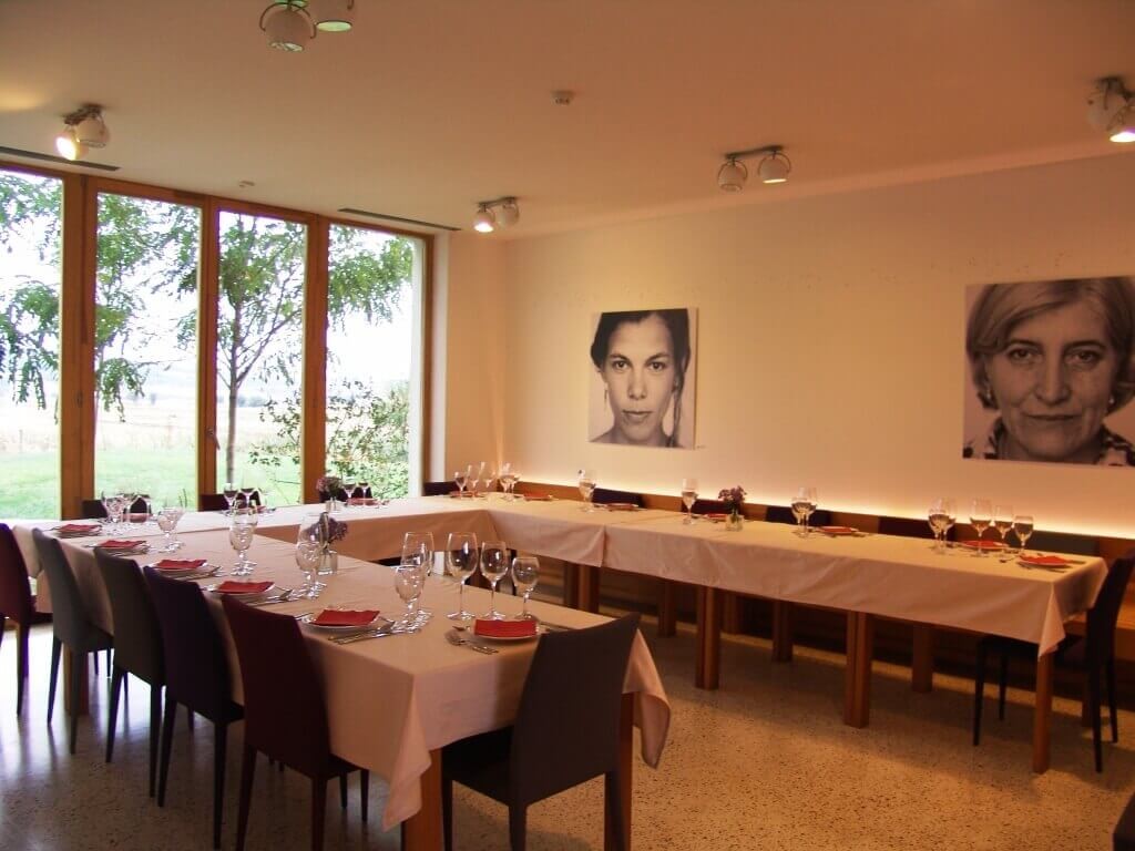 Restaurant prepared for an official dinner for up to 16 guests (total capacity: 36 guests)