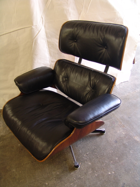 restauration fauteuil Eames