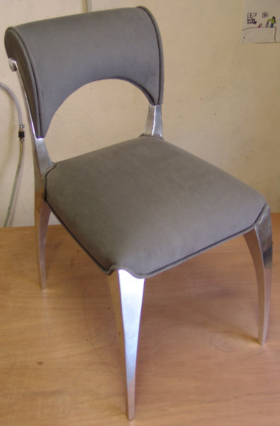 restauration chaise moderne