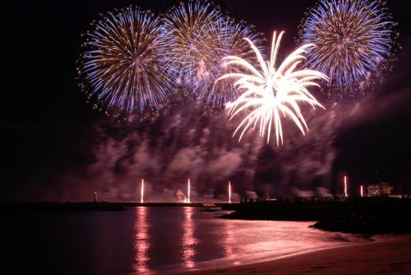 パタヤ国際花火大会(11月30日~12月1日)