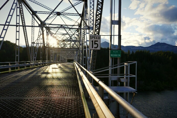 Bridge Of The Gods - Welcome to Washington!!