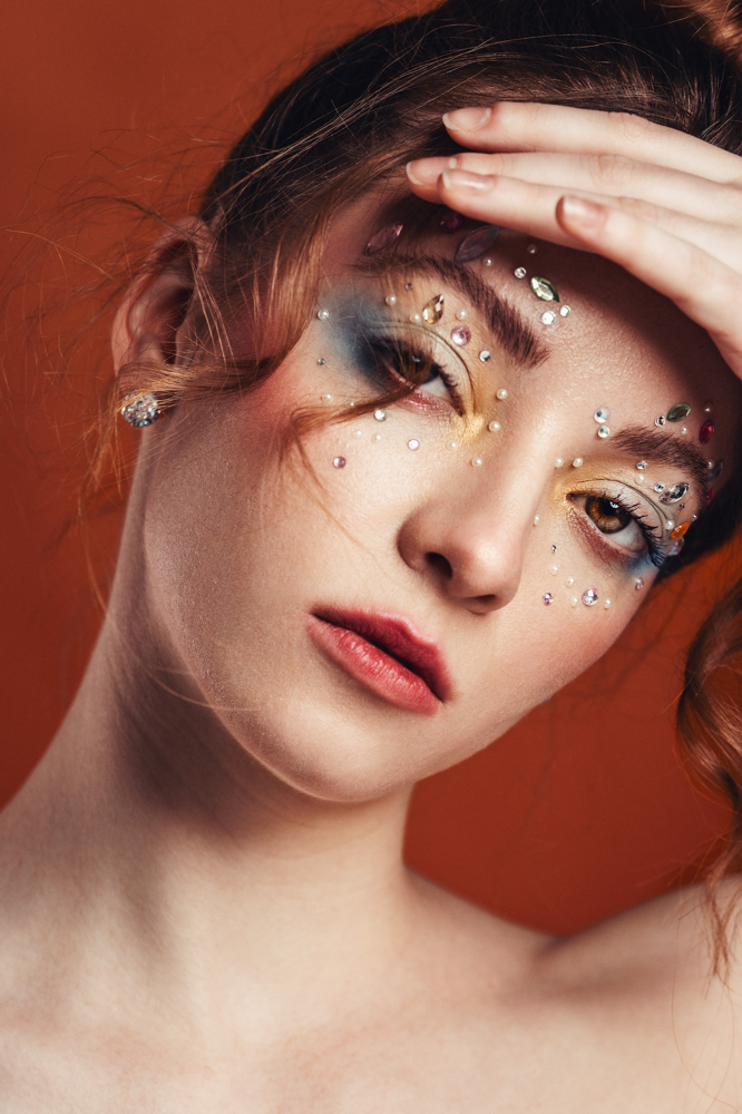Professionelles Beauty Make-up für Commercial Fotoshooting in Münster – Close-up Styling für Kamera