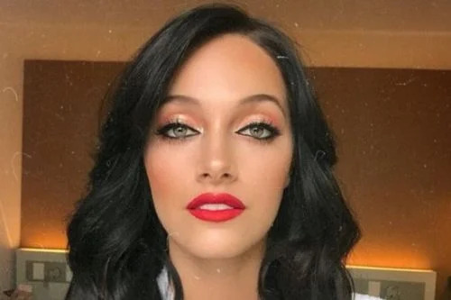 Oriana Sabatini.también se suma a la tendencia