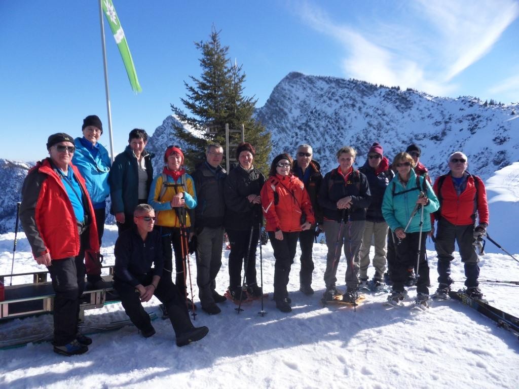 Vor der Goiserer Hütte - Hoch Kalmberg im Hintergrund