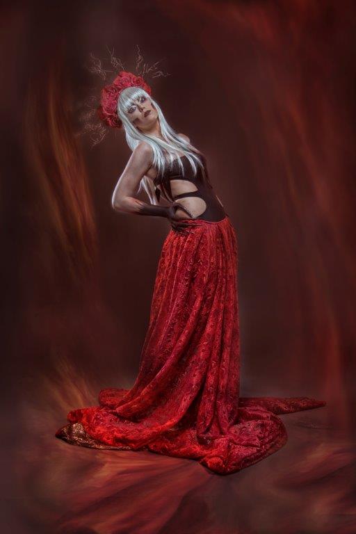 "Frau in Rot" von Friedrich Fuchshuber 