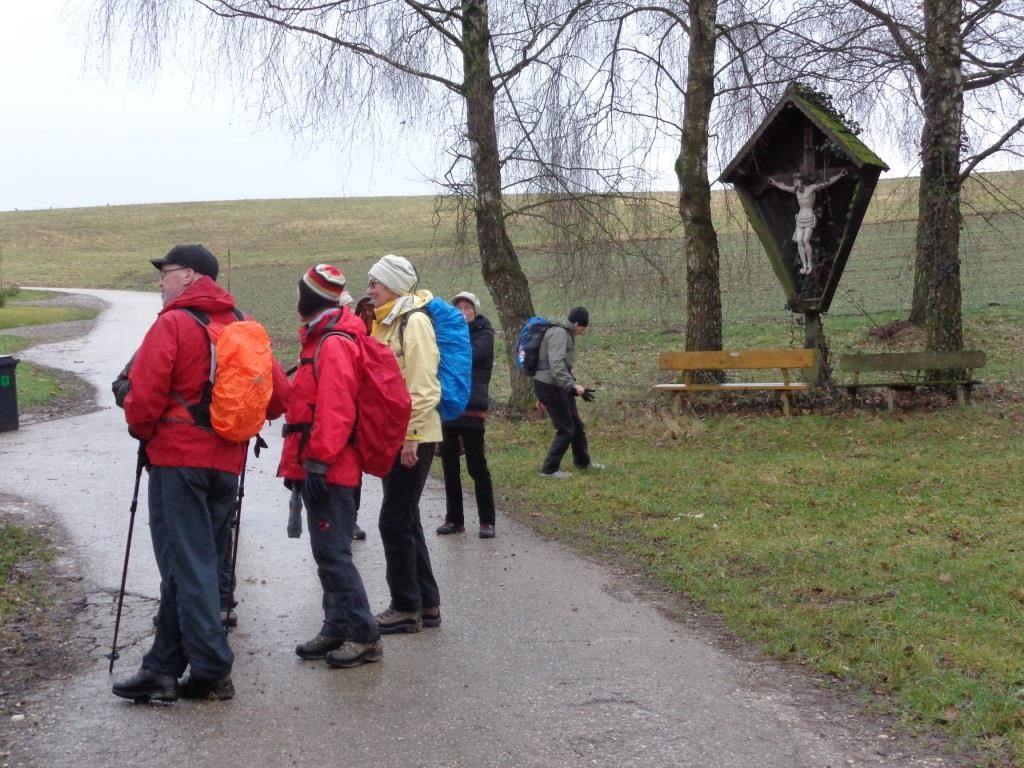 kurze Pause beim Söllnerkreuz