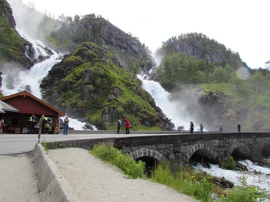 Latefoss, einer der bekanntesten Wasserfälle in Norwegen