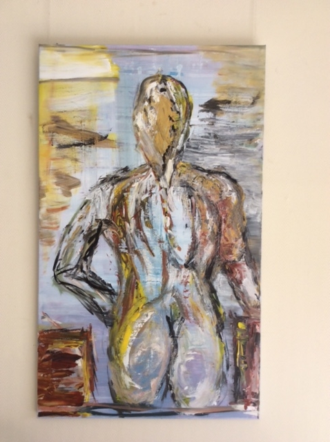 lady in yellow  - La femme entre les murs dans le jardin......                              (she is one of the five top pieces of the collection of 2018)