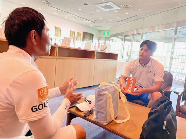 ラウンド後は質疑応答タイム