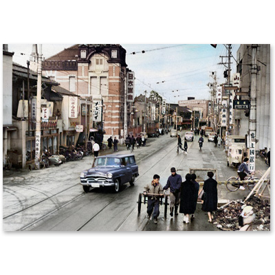 1960（昭和35）年2月、金沢の百万石通り