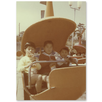 褪色・変色が著しいカラー写真
