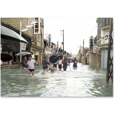 1958（昭和33）年7月25日 石川県七尾市の一本杉通り