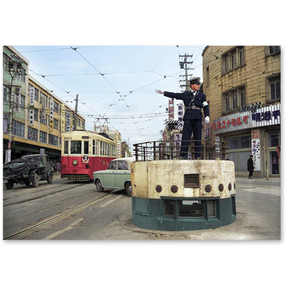 1962（昭和37）年2月25日、金沢市香林坊交差点