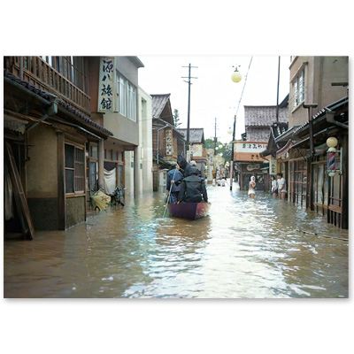 1959（昭和34）年8月14日、小松市の粟津温泉街