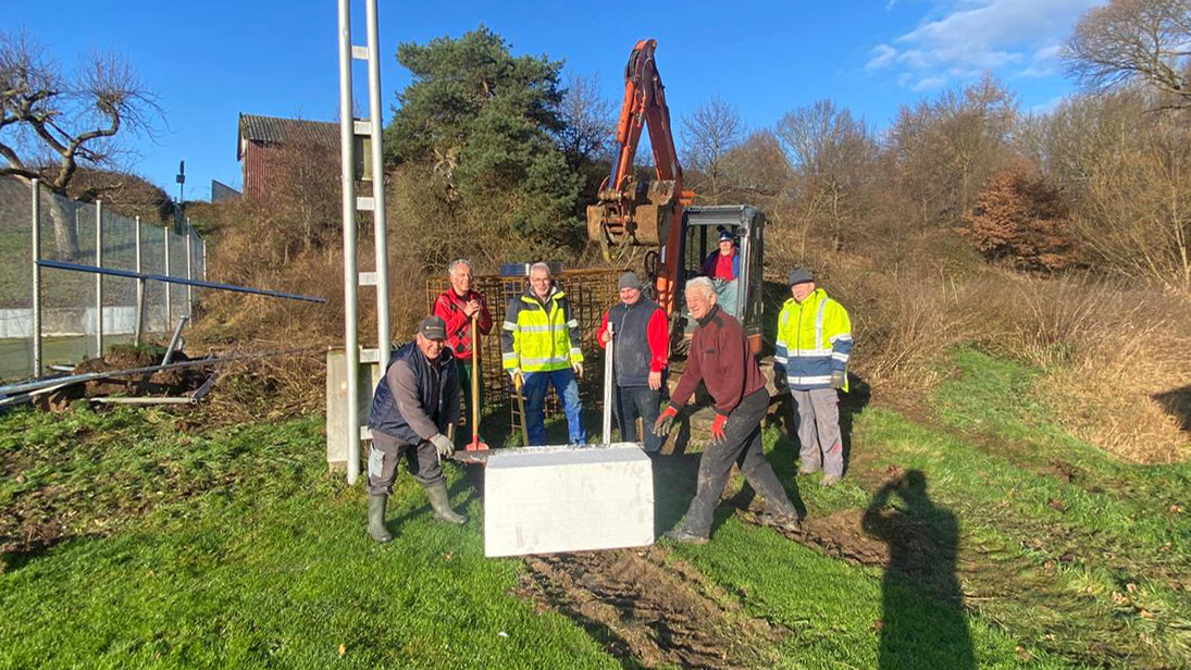 Neue LED-Flutlichtanlage am Eudorfer Sportplatz