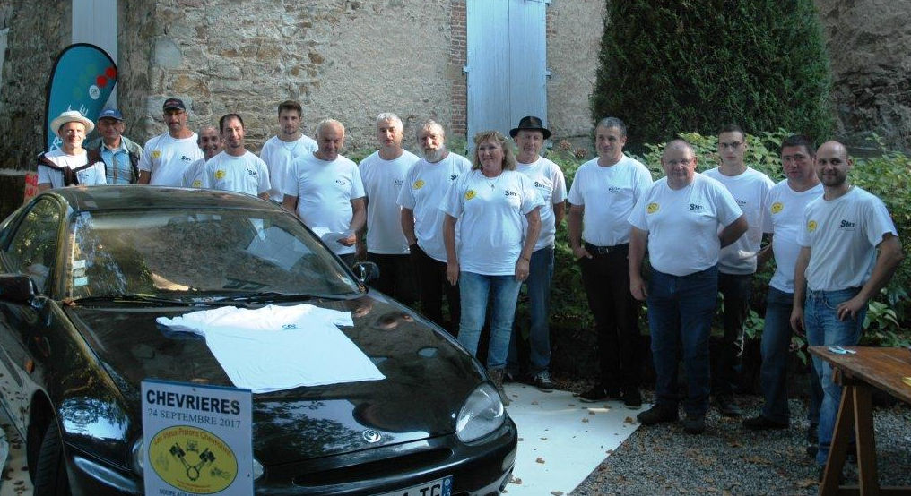 Quelques bénévoles lors de la fête d'automne