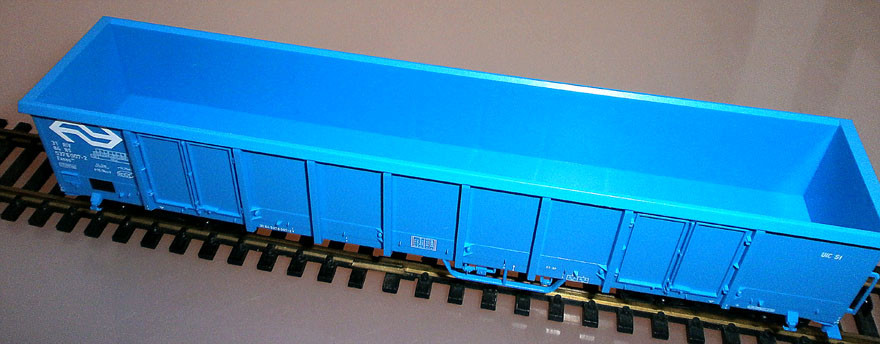 Fleischmann 528311 H0 Hochbordwagen der NS, blau, Seite rechts