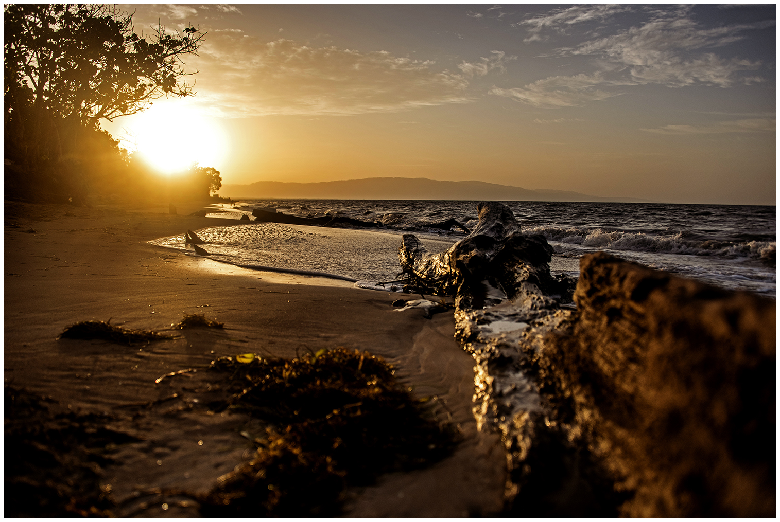 Sonnenaufgang am Strand bei Ritchie und Rosie