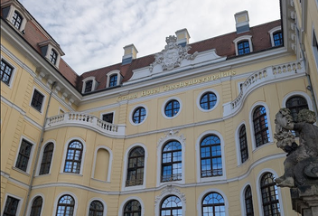 ... im Taschenbergpalais Dresden.