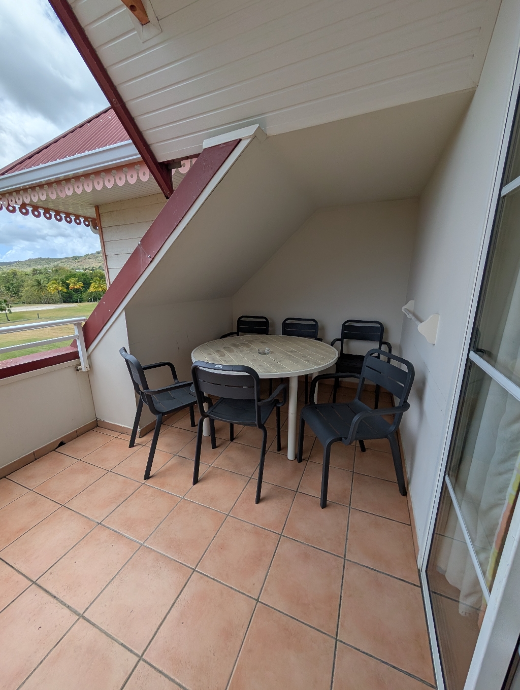 Balkon ...
