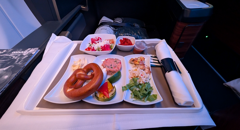 ... in der Business Class von Condor.