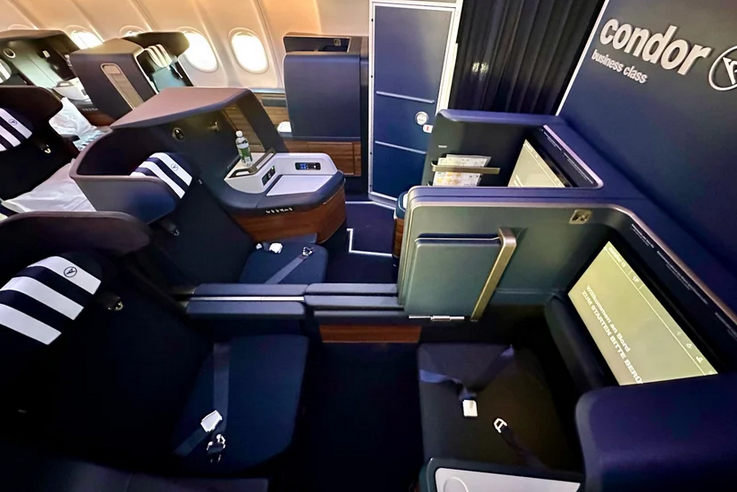 Condor Prime Seats Mitte (1E + 1F)