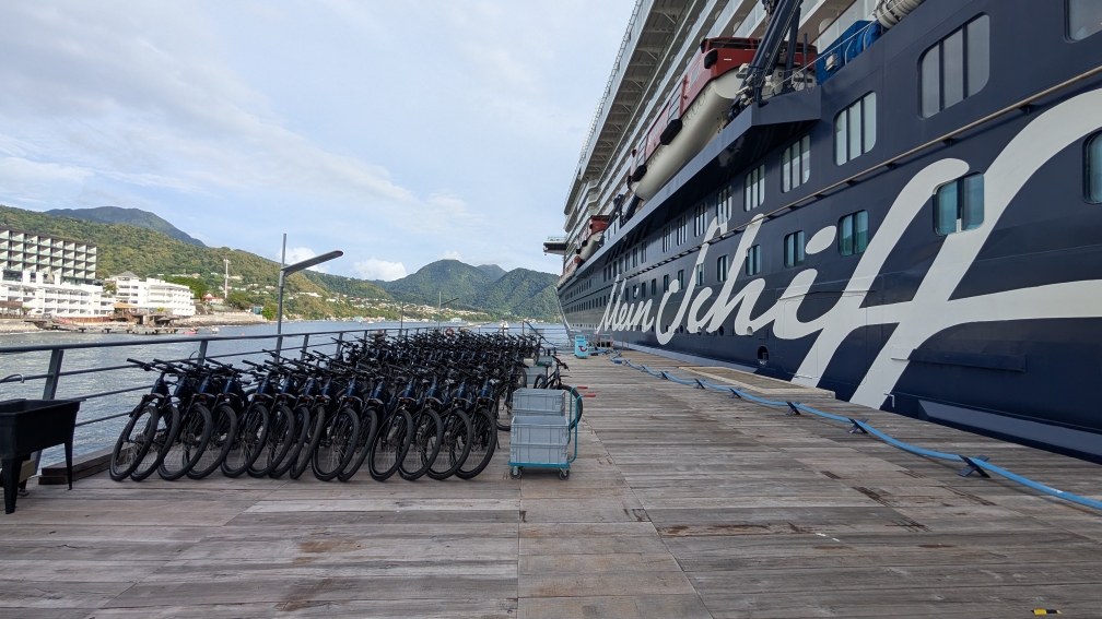 Mein Schiff 2 - Fahrräder für Touren