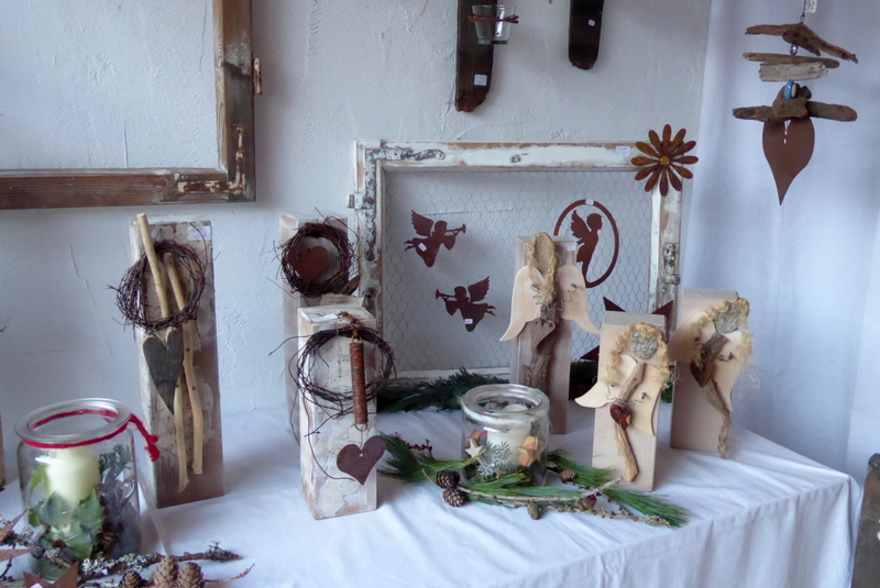 Zauberhafter Advent mit kreativen Kunsthandwerk - Holzschnitzerei Volk