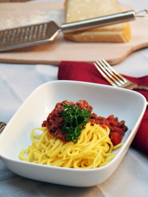 Bild: mentalLOVE Blogparade das beste Kochrezept zum Verlieben - Ninamanie - Spaghetti Bolognese