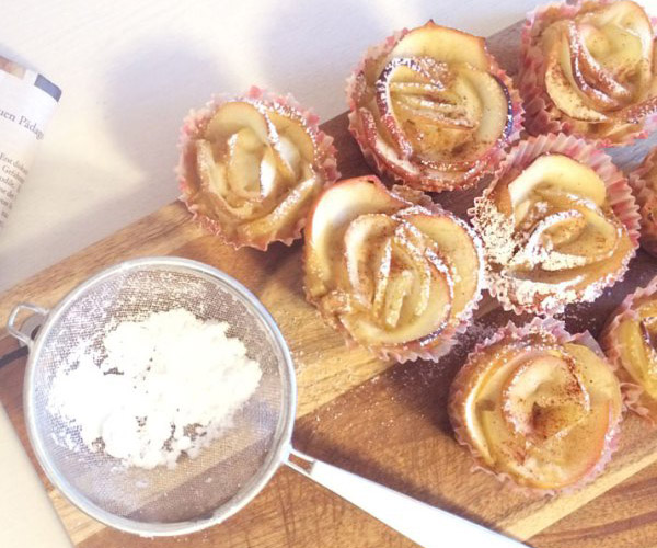 Bild: mentalLOVE Blogparade das beste Kochrezept zum Verlieben - Turnschuhverliebt - Apfel-Rosen-Muffins 2