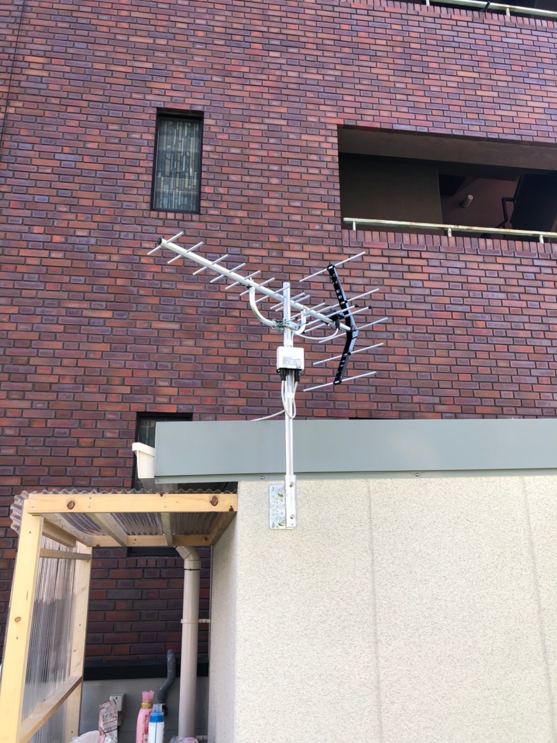 大阪市西区　地デジヤギ式アンテナ取付設置工事