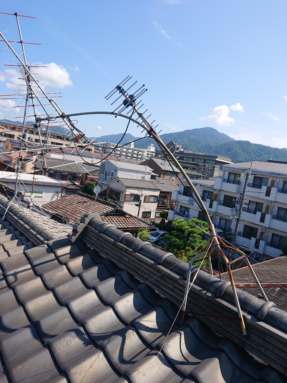 京都府伏見区　古いアンテナからの交換