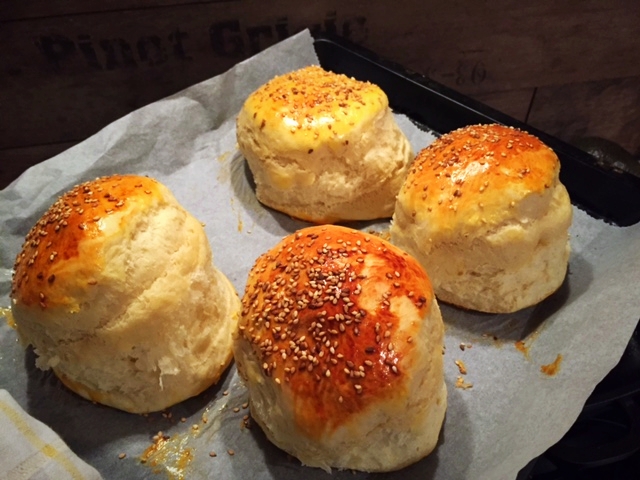 einfache franzoesische Butter Brioche Grundrezept