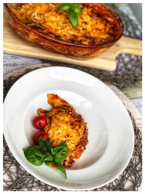 Tuerkische Lasagne aus Yufka-Blaettern l leichte Lasagne ohne Bechamel tuerkischer Art