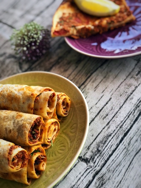 Falsche Tuerkische Pizza in 7 Minuten - Lahmacun low Carb Wrap