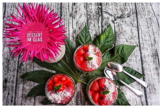 Erdbeertraum Dessert im Glas l Erdbeer-Kuchen aus dem Glas ohne Backen l Strawberry Sadness